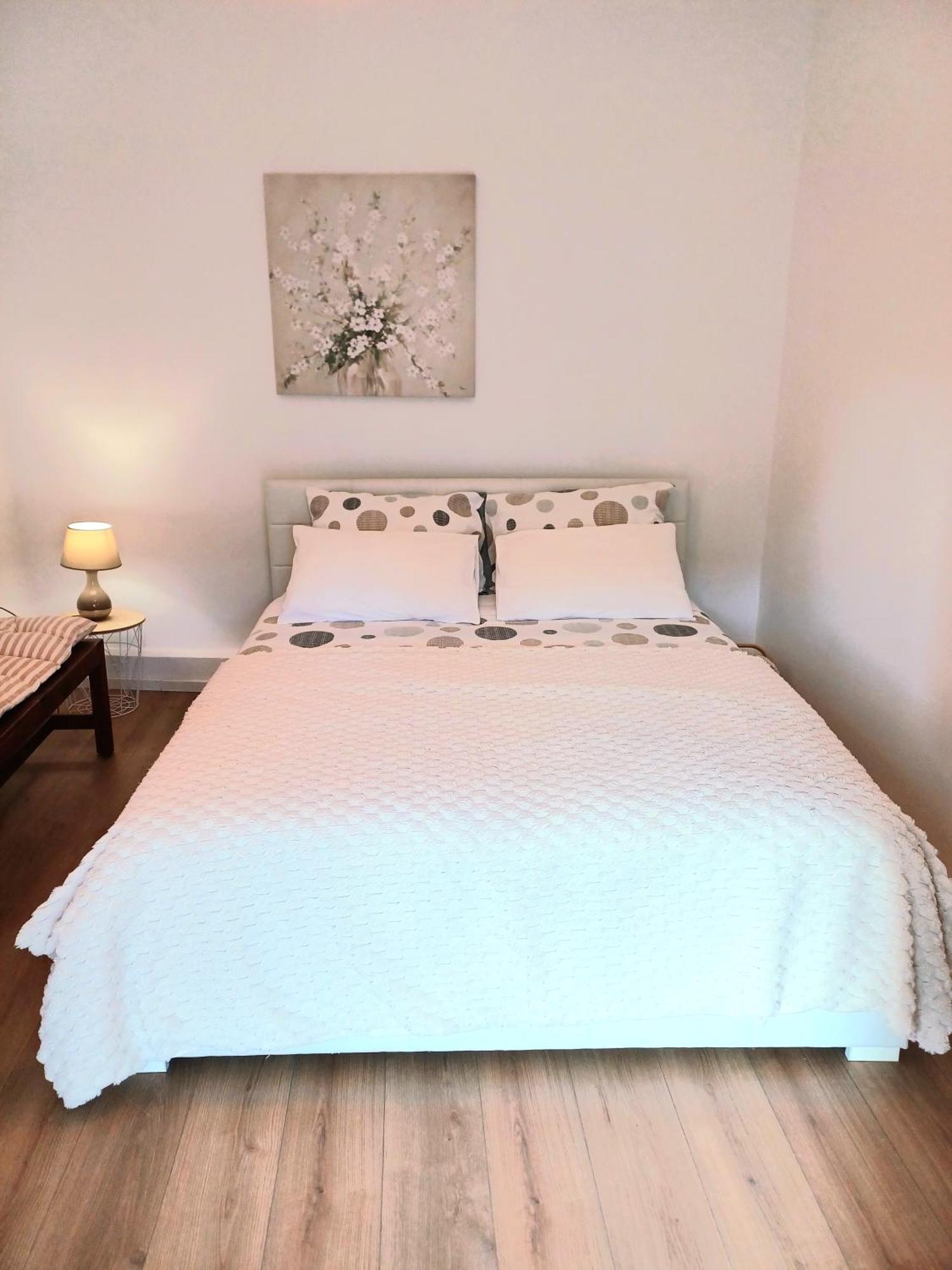 Emma & Toni Apartment Biograd Na Moru Ngoại thất bức ảnh